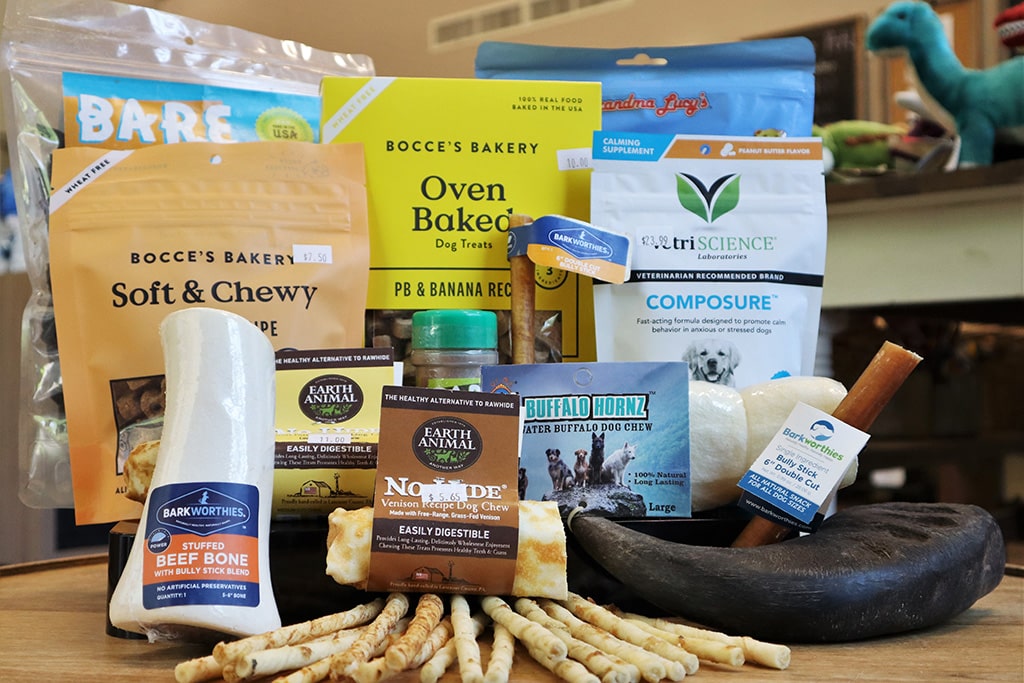 chews-and-treats-crop chews & treats